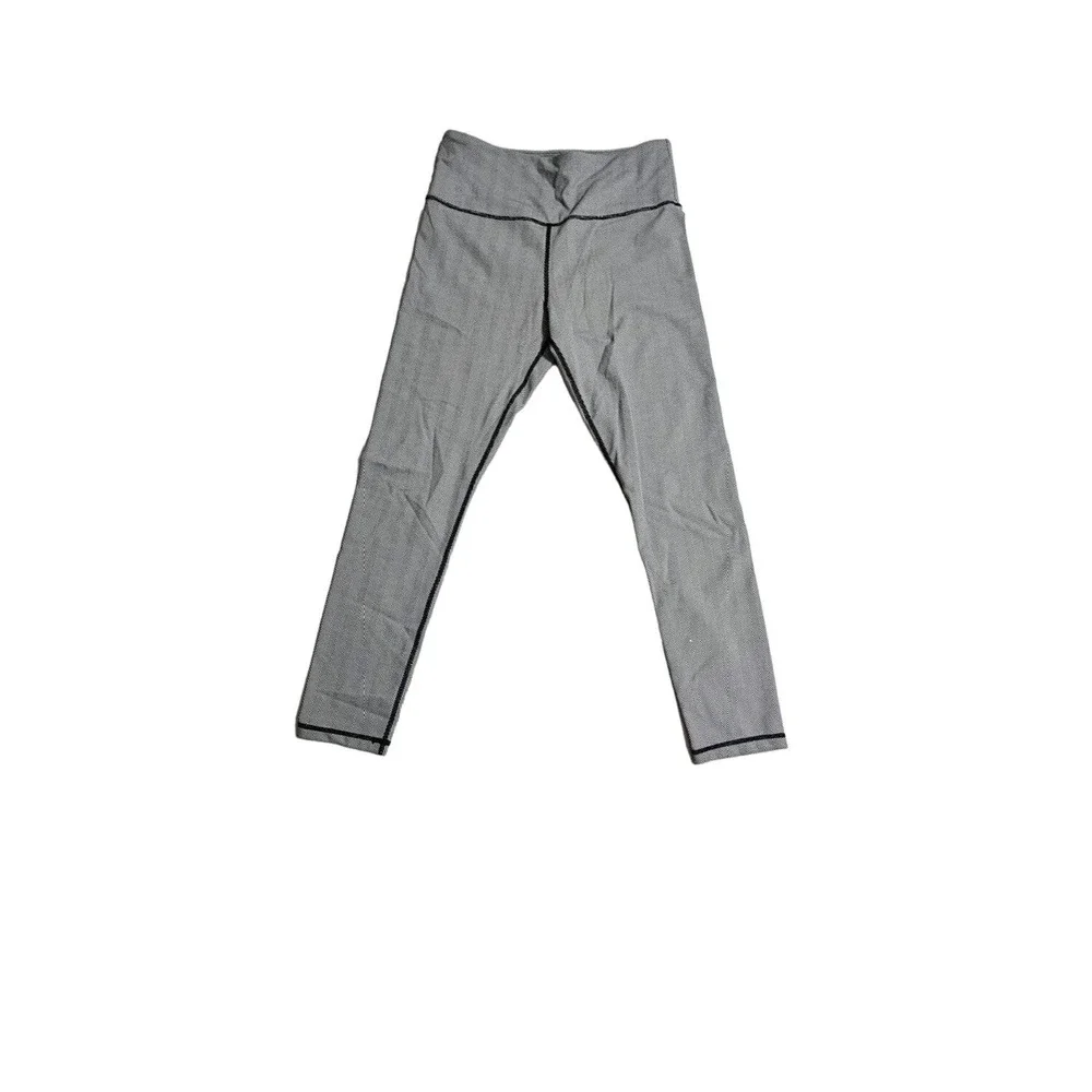 ZYIA Woman's Leggings Size 6 - 8